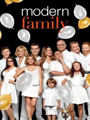 Xem phim Modern Family Season 9